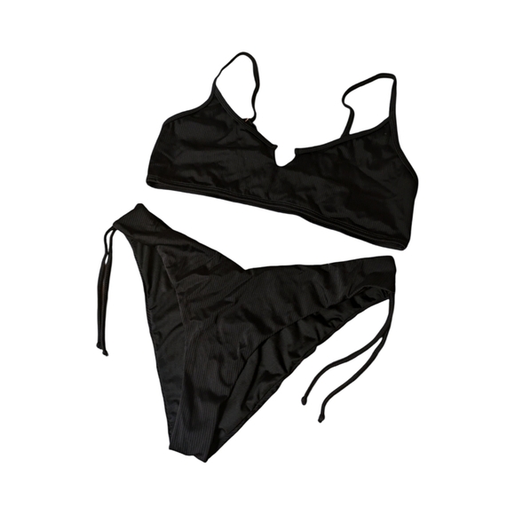 2/$25-Skinny Dip Ribbed Black V-Shape Bikini Bottom/Notched Top Size Large NWOT - Picture 4 of 15
